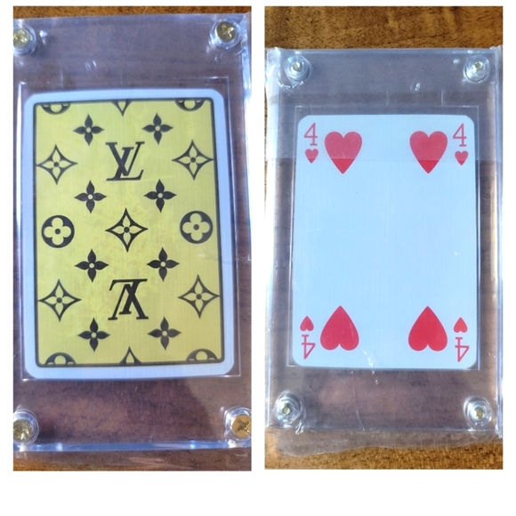 Louis Vuitton 4 Of Hearts In Hard Case - Picture 1 of 3